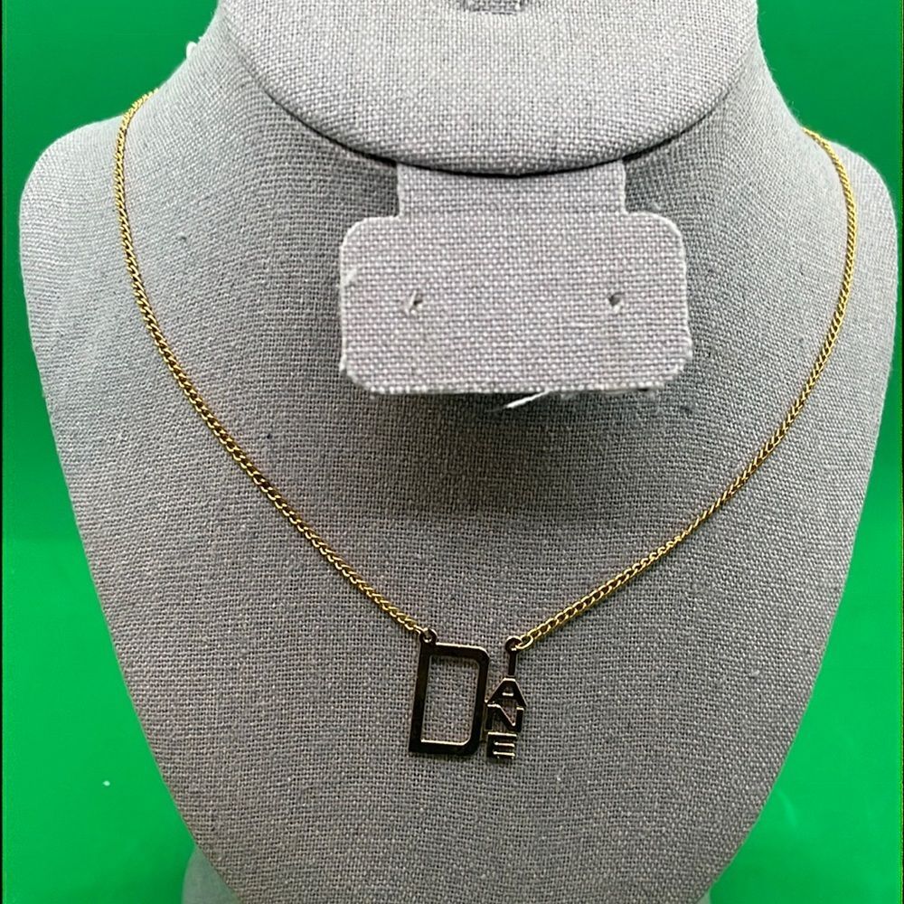 Vintage Gold tone Diane necklace